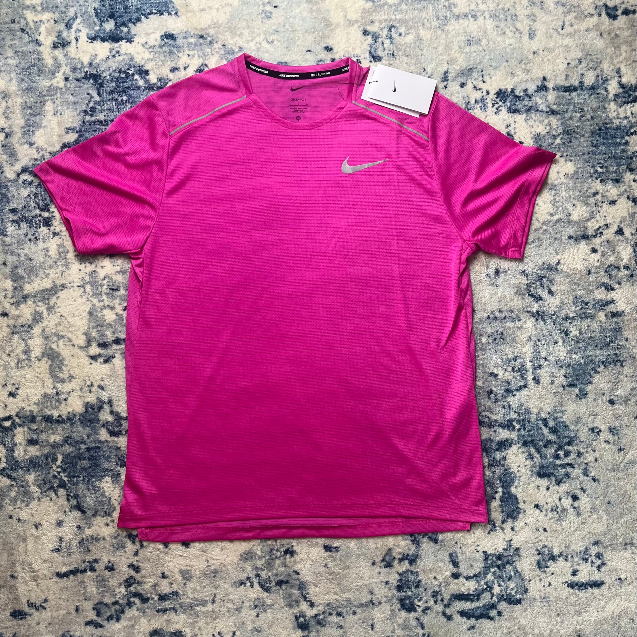 Nike Miler Fuschia